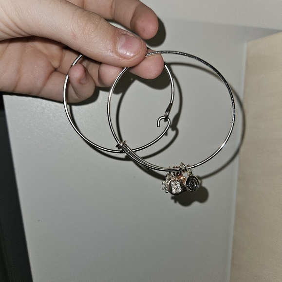 Bracelet set - Picture 1 of 3